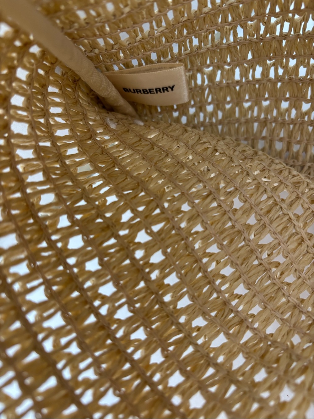 Burberry Beige Woven Tote - Picture 6 of 10